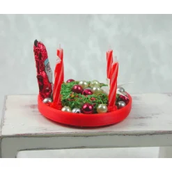 Hot Roter  Teller mit Kerzenhalter  aus Kunststoff mit echten roten Kerzen Adventskränze