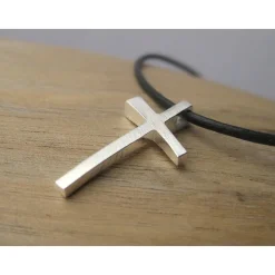 Schlichtes Kreuz  