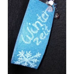 Weihnachtsaccessoires|Danielas Glückswolke Schlüsselanhänger aus Filz mit Engelchen & Glöckchen – Winterzeit, personalisierbar, handmade