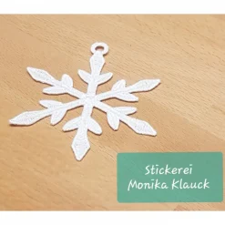 Weihnachtsdeko|Stickereimonikaklauck Schneeflocke, weiß, gestickt in Lace-Stickerei