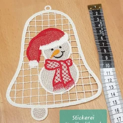 Schneemann in Glocke, gestickt Weihnachtsdeko