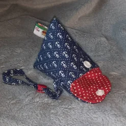 Outlet Schnullertasche mit Druckknopf, Pyramidentasche Geschenke