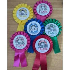 Best Schulkind Anstecker - Siegerschleife - Rosette Kinder Einschulung