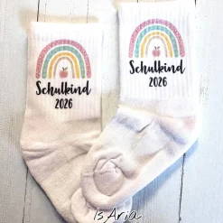 Einschulung|IsAria Schulkind Regenbogen Socken,Tennissocken, Personalisierbar, Strümpfe, Geschenkidee Einschulung