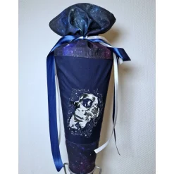 Schultüten|Tina S Schultüte Weltraum Astronaut personalisierbar – Zuckertüte 70 cm, schnell lieferbar