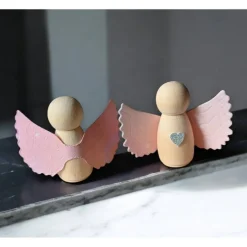 Hot Set 10 handgefertigte Holzengel mit bunten Flügeln – Tischdeko & Geschenk zur Taufe, Konfirmation, Hochzeit Dekoration