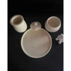 Clearance Set aus Teddy, Töpfchen und kleiner Vase auf einem runden Tablett Geschenke