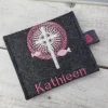 Gotteslobhülle|Carisma - made with love Set Gotteslobhülle strahlendes Kreuz mit Fische und Rosenkranztäschchen