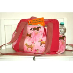 Discount Sporttasche Pferdefreunde, rosagrundiger Softshell mit Pferdemotiv, 4 Außenttaschen, 1 Innentasche,  ca. 34x27cm Kinder Kindergartentaschen