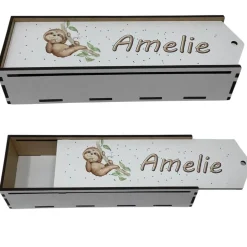 Outlet Stiftebox aus Holz personalisiert | Geschenk Einschulung| Federmäppchen Stifte Etui | Stifthalter Faultier Kinder Federmäppchen