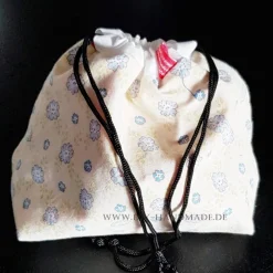 Geschenkverpackungen|bags unlimited Stoffbeutel mit Zugbändern – Pompadourbeutel aus Vintage Baumwolle, 21 x 22 cm, Handgemacht, Unikat