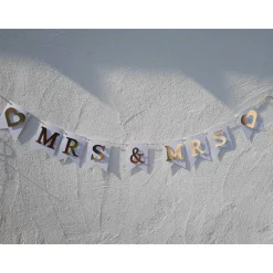 Best Super edle Girlande zur Hochzeit Mrs & Mrs in Gold und Weiß auf Wunsch personalisiert mit Wunschnamen #pride #lgbtq Hochzeitsgirlanden