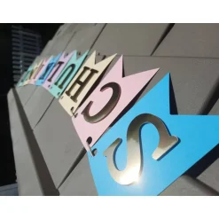Super schöne Girlande zum Schulanfang auf Wunsch personalisiert mit Wunschnamen Schulkind Girlande in Pastellfarben Kinder Einschulung