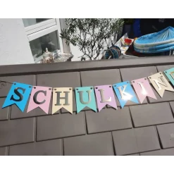 Super schöne Girlande zum Schulanfang auf Wunsch personalisiert mit Wunschnamen Schulkind Girlande in Pastellfarben Kinder Einschulung