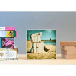 Gastgeschenke|BildArt Sylt Strandkorb maritim Sand Urlaub Foto auf Holz, im Quadrat, 13 x 13 cm Geschenk für sie