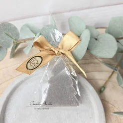 Tannenbaum aus Schafmilchseife - Weihnachtsbaum - verpackt - CHRISTROSE - grau Weihnachtsgeschenke