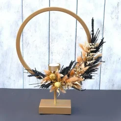 Discount Tisch Gesteck Trockenblumendeko Ringgesteck Tischloop Kreisgesteck goldfarbig schwarz Tischdekoration