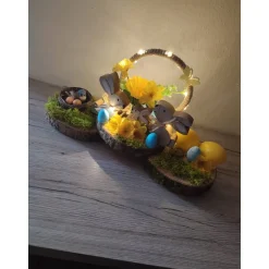 Tischdeko auf Baumscheibe Ostern Hasen m LED Beleuchtung 35x14x18cm Osterdeko