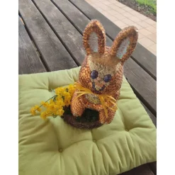Best Tischdeko auf Baumscheibe Ostern Hase in Paillettentechnik Osterdeko