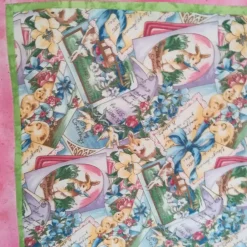 Ostertischdeko|Design in Stoff Tischläufer mit romantischen Hasenmotiven im Bilderrahmen dargestellt