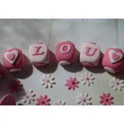 Tortendekoration|Tortendeko by Mona Tortenaufleger Fondant Zuckerfigur Baby,Taufe Tortendeko