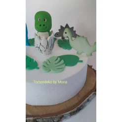 New Tortendeko Dino aus den Ei  Urzeittier Tortenaufleger Fondantfigur Zuckerfigur Tortendekoration