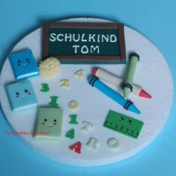 Einschulung|Tortendeko by Mona Tortendeko  Fondant Schulanfang Schule Einschulung SchulsetTortendeko Tortentopper Tortenaufleger Fondant Schulanfang Sc
