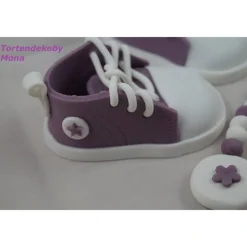 Tortendekoration|Tortendeko by Mona Tortendeko Tortentopper Tortenaufleger Fondant Zuckerfigur Geburt, Taufe