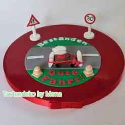Tortendekoration|Tortendeko by Mona Tortendeko Tortentopper Zuckerfigur  Führerschein Prüfung