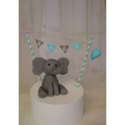 Tortendekoration|Tortendeko by Mona Tortendeko TortentopperTortenaufleger Fondant Zuckerfigur Geburt , Taufe