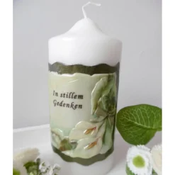 Gedenksteine|Rosis-KerzenKunst & mehr TRAUERKERZE * GEDENKKERZE * BEISETZUNG * BEERDIGUNG * ROSENMOTIV * INDIVIDUELLE BESCHRIFTUNG *