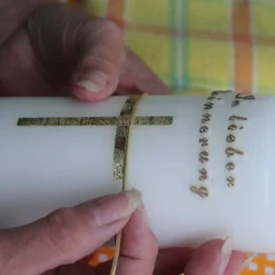 Best Trauerkerze/Gedenkkerze, klein in elfenbein „In lieber Erinnerung“, gold/schwarz, Echtwachsbeschriftung, Trauerkerze Trauerkerzen