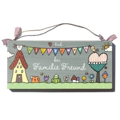 Türschild Familie aus Holz mit Name personalisiert – Handbemalt & Wetterfest – Geschenk für jeden Anlass - Willkommensschild mit Wimpelkette - dekoratives Holzschild Geschenke