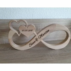 Clearance Unendlichkeitszeichen/Endlosschleife/Infinity Unikat aus Buchenholz personalisiertes Geschenk zur Hochzeit Hochzeitsdeko