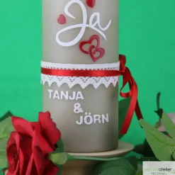 Outlet Vintage Hochzeitskerze taupe mit Schriftzug "Ja", Doppelherz und Klöppelspitze, personalisierbar, elegante Hochzeitsdeko Hochzeitskerzen