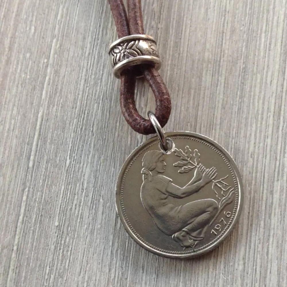 Best Vintage Kette mit 50 Pfennig Münze von 1976 – Einzigartiges Geschenk zum 50. Geburtstag Geschenke Für Frauen