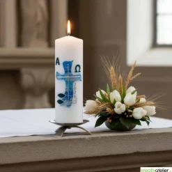 Wasser des Lebens – Moderne Osterkerze religiös mit blauem Kreuz in Wellenform, Fischen & Wellen Osterkerzen