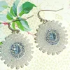 Weiße boho Ohrringe mit hellblau handgemacht Brautschmuck Glas silberfarben Brautschmuck