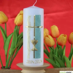 Online Weiße Konfirmationskerze mit Kelch und Kreuz – Gold verziert, personalisierbar Dekoration