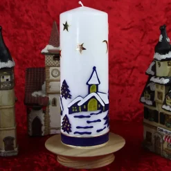 Best Weihnachtskerze personalisierbar – weiße Kerze mit Weihnachtsdorf, ideal als Weihnachtsgeschenk oder Adventsdeko Kerzen & Beleuchtung