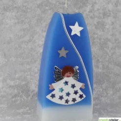 Outlet Weihnachtskerze personalisierbar – Doppelbogen-Kerze blau mit Engel, handgegossen, perfekte Winterdeko Kerzen & Beleuchtung