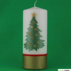 Sale Weihnachtskerze personalisierbar – Kerze mit Tannenbaum und goldenen Sternen, handverziert Kerzen & Beleuchtung