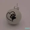 Hot Weihnachtskugel aus Glas mit Pfote Baumschmuck Personalisierbar