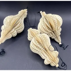 Baumschmuck|Die Papierzauberin Weihnachtsschmuck aus Papier alte Buchseiten Upcycling Wabenoptik Christbaumschmuck