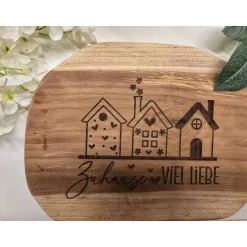 Willkommensschild aus Teakholz mit Gravur Tischdekoration