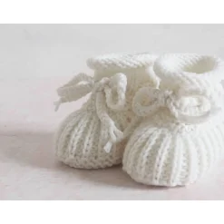 Best wollweiße Babyschuhe, 0-3 Monate, gestrickt, aus Wolle, in Patentmuster Geschenke