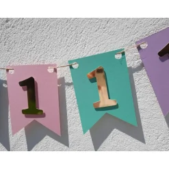 Dekoration|TiJaPapierDeko Wunderschöne Girlande zum ersten Geburtstag in Pastellfarben mit goldenen Zahlen 1. Geburtstag Wild One