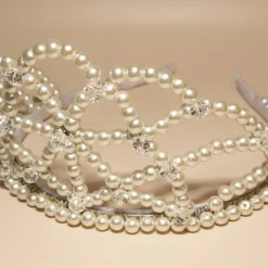 Discount Zarte Perlen-Tiara für Bräute – Ivory Dream Hochzeitsschmuck mit Kristallakzenten Brautschmuck
